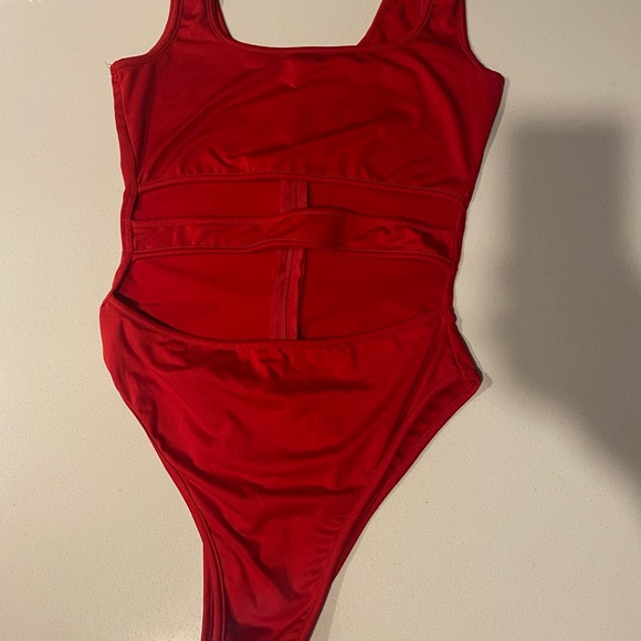 Cut Out Bodysuit - Picture 1 of 3